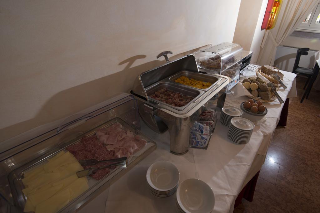 Albergo Mazzanti Verona Esterno foto